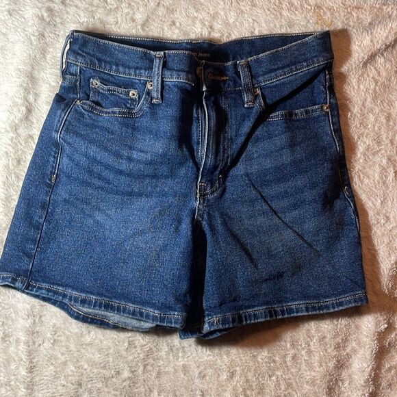 Calvin Klein Jean shorts size 4 - Picture 2 of 5